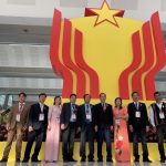 Công ty TNHH cao su Việt Lào được phong tặng danh hiệu Anh hùng lao động thời kỳ đổi mới