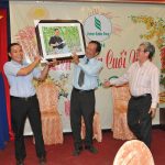 Anh Sáu Vườn Ươm: Đặc sệt chất cao su, dẻo dai  với bạn đọc!
