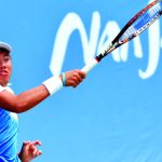 Tiền tỷ nuôi tay vợt trẻ