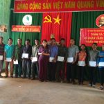 Tặng 1.136 suất quà cho công nhân khó khăn khu vực Tây Nguyên