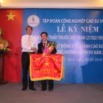 Trung tâm Y tế Ngành cao su nhận Cờ thi đua Bộ NN&PTNT