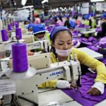 Doanh nghiệp nợ BHXH: Gồng gánh hay chờ bị kiện?