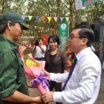 Cao su Đồng Nai thưởng 3 tháng lương cho người vượt sản lượng cao nhất