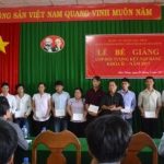 Bồi dưỡng đối tượng kết nạp Đảng 2 công ty cao su Việt – Lào