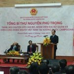 TGĐ VRG Trần Ngọc Thuận báo cáo Tổng Bí thư Nguyễn Phú Trọng về chương trình trồng cao su ở Campuchi...