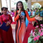Gắn bó với cây cao su là cái duyên