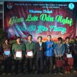 Đoàn Thanh niên Cao su Chư Păh, Chư Prong trao quà thanh niên khó khăn