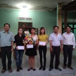 Công đoàn Cao su Sa Thầy thăm hỏi cô nuôi dạy trẻ