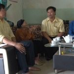 Cao su Chư Păh chi gần 50 triệu đồng tặng quà gia đình chính sách