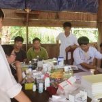 Cao su Chư Păh khám và cấp phát thuốc miễn phí tại Campuchia