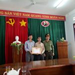 Cao su Sa Thầy nhận Giấy khen của Giám đốc Công an tỉnh Kon Tum