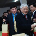 Nghị quyết của Bộ Chính trị về đổi mới tổ chức và hoạt động của Công đoàn Việt Nam trong tình hình m...