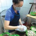 Chuyện của chị bếp 3 tại chỗ