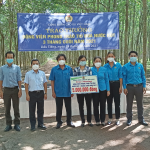 Công đoàn Cao su Việt Nam khen thưởng cho 4 tập thể xuất sắc của Cao su Dầu Tiếng