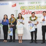 VRG và Báo Thanh niên tuyên dương 10 gương sáng biên cương