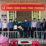 Cuộc sống ý nghĩa hơn khi được làm công nhân cao su