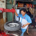 “Không tiền cũng vá, tự bơm miễn phí, đừng ngại”