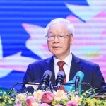 Tình nghĩa Việt-Lào sáng hơn trăng rằm, thơm hơn đóa hoa nào thơm nhất