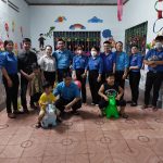 “Vịn vào cái khó mà đứng lên”