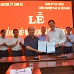 Chuyển giao Chi bộ Công ty CPCS Chư Sê – Kampong Thom về Đảng ủy VRG