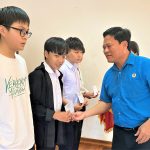 Cao su Chư Păh tuyên dương 456 học sinh giỏi