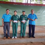 Công đoàn Cao su Bình Long tặng quà cho đoàn viên bị bệnh hiểm nghèo