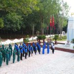 Tiến tới 100 năm