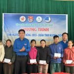 Đoàn Thanh niên VRG trao quà thanh niên công nhân các đơn vị miền núi phía Bắc