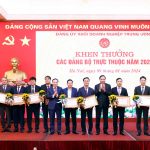 Đảng bộ VRG nhận bằng khen xuất sắc của Đảng ủy Khối Doanh nghiệp Trung ương