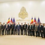 Lãnh đạo VRG thăm và chúc Tết Lãnh đạo Cấp cao Campuchia nhân dịp Chol Chhnam Thmey 