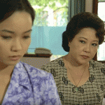 Mẹ chồng thích kiểm soát, hay soi mói